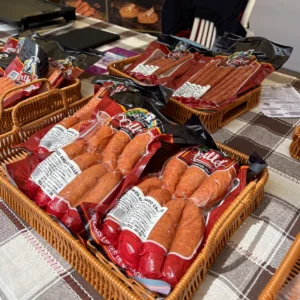 Chorizos-ahumados-embutidos-caller